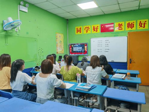 金牌咨詢，匠心服務(wù) 以專業(yè)賦能，成就孩子未來